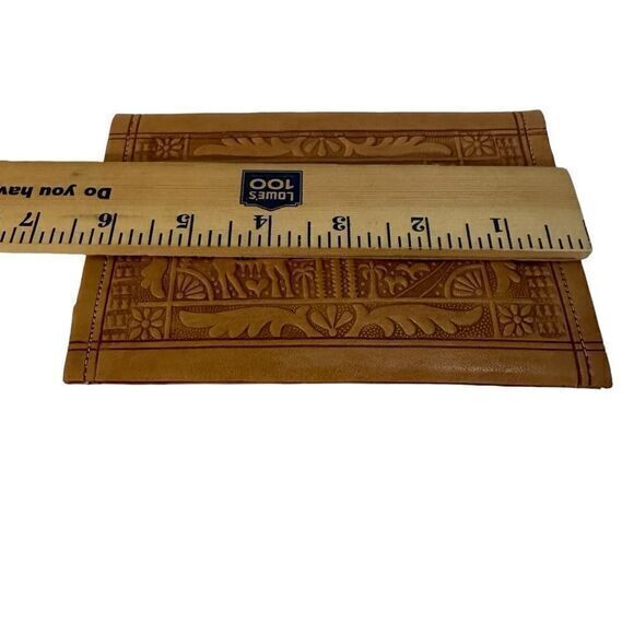 Moroccan Hand Embossed‎ Leather Wallet/Billfold - Picture 13 of 13